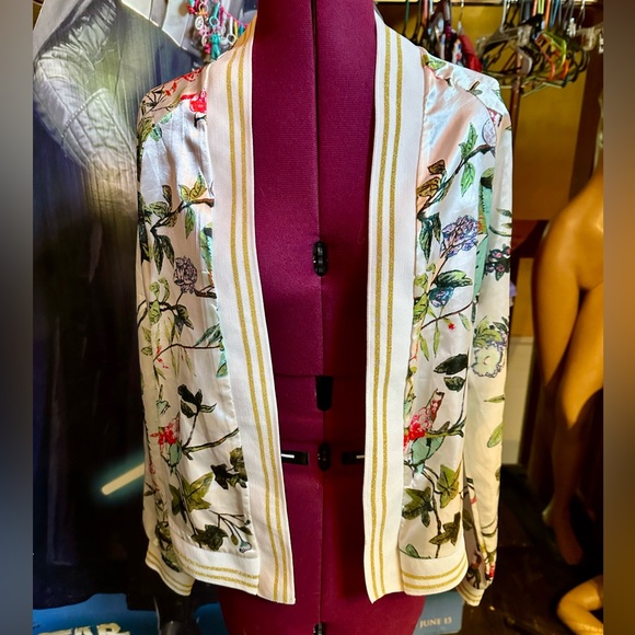 New Awesome White Floral Bomber Jacket with Glitter Retro Sporty Trim by SHEIN! - Picture 3 of 9